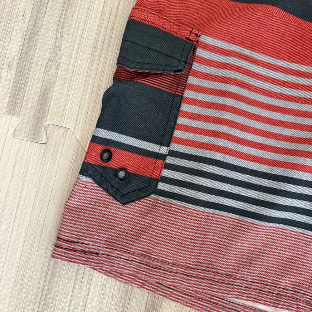 Ocean Current Board Shorts Mens 34 Red Black Striped Stretch Cargo Pocket Surf